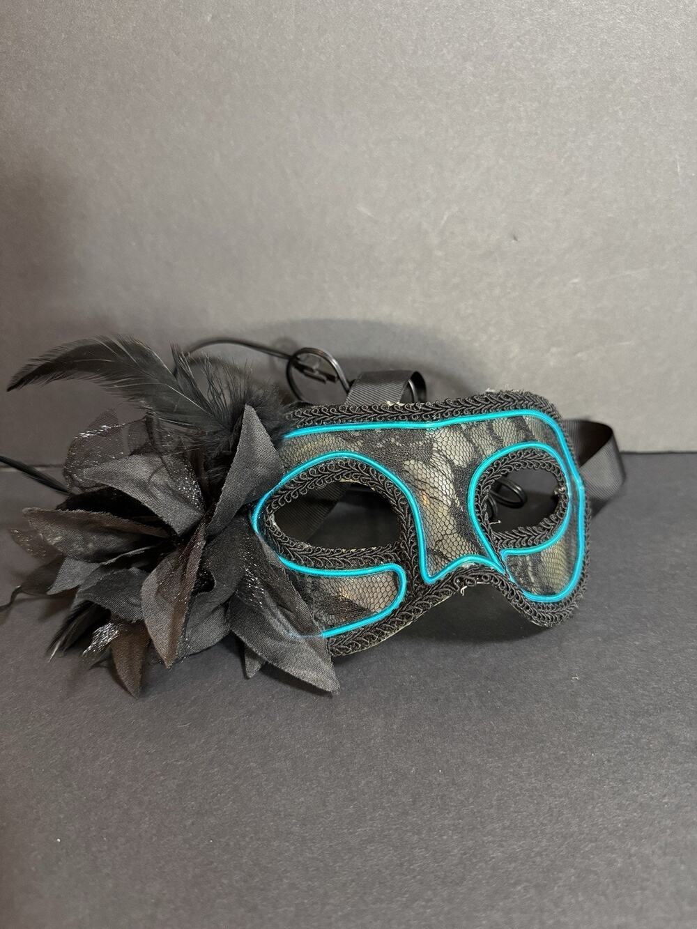 Aqua Electro Luminescent Wire Black Lace Party Mask Mardi Gras